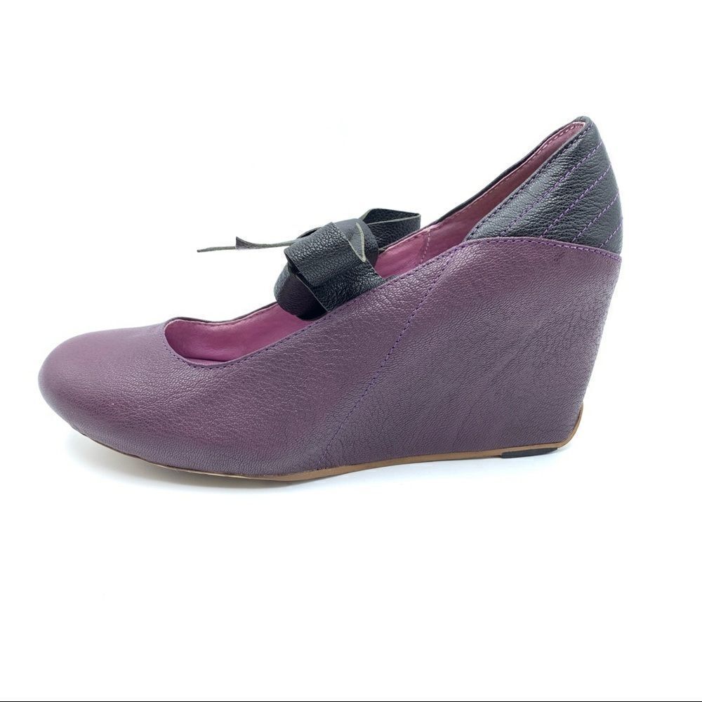 J Shoes Betty‎ Purple Funky Wedge w/Bow Sz 7